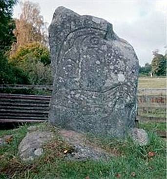 Description: https://upload.wikimedia.org/wikipedia/commons/thumb/2/24/Pictish_stone_strathpeffer_eagle.jpg/250px-Pictish_stone_strathpeffer_eagle.jpg