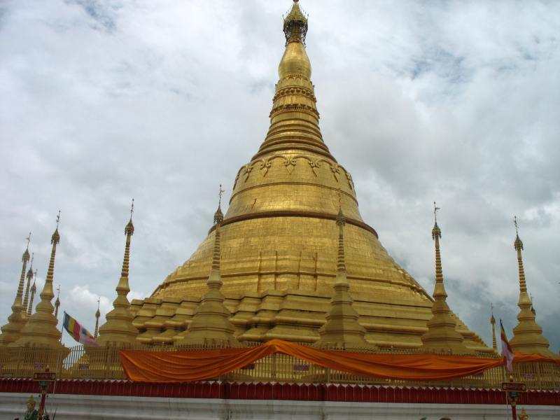 Храм Shwedagon Pagoda