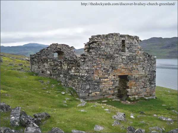 Остатки церкви XII века в Хвальсё, на юге Гренландии